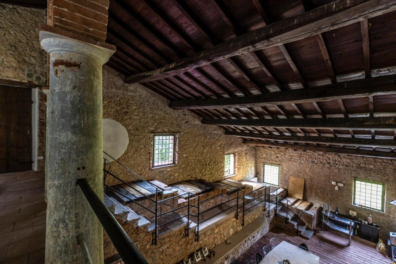 Bed and Breakfast Frantoio Del Moscatello Камайоре Экстерьер фото